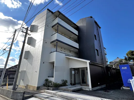 外壁塗装の後の建物